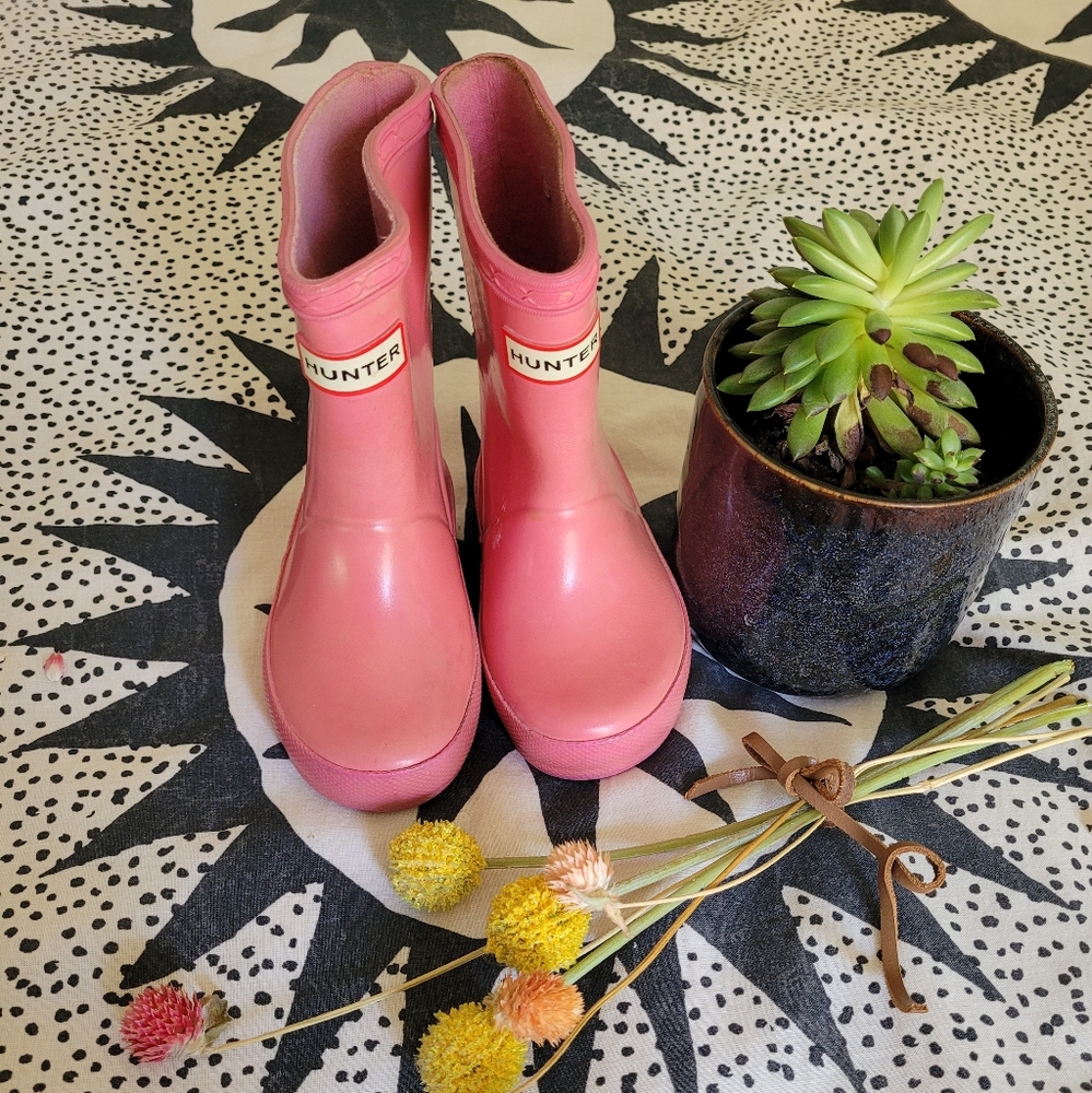 Pink hunter rain boots